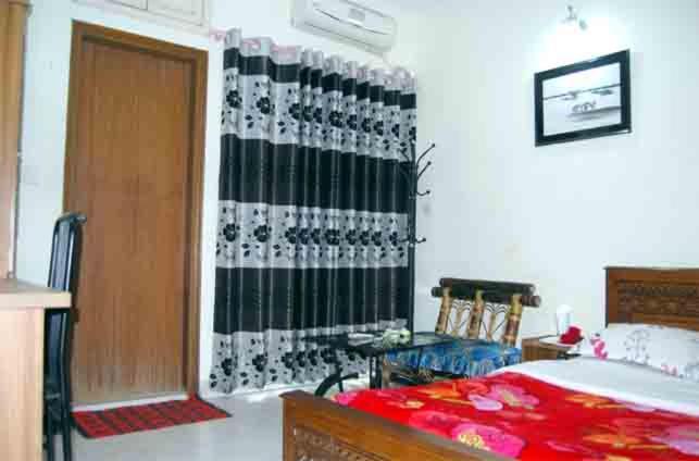 Hotel Marry House Dhaka Esterno foto